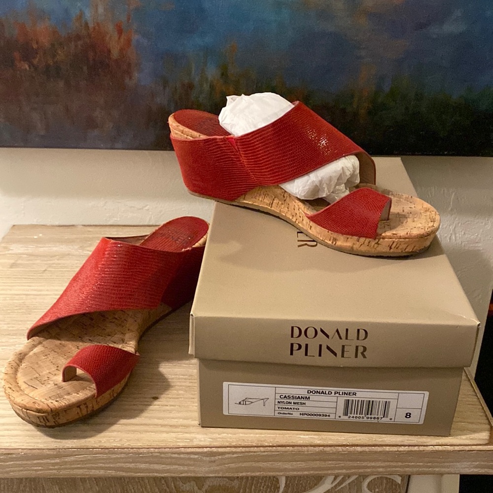 Donald Pliner size 8 red leather w/cork wedge. Gently worn. Gretta